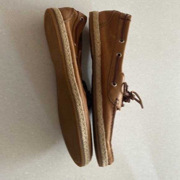 NWOT Bloomingdale’s brand Men’s tan supple leather espadrille boat shoe size 11. - Picture 10 of 10